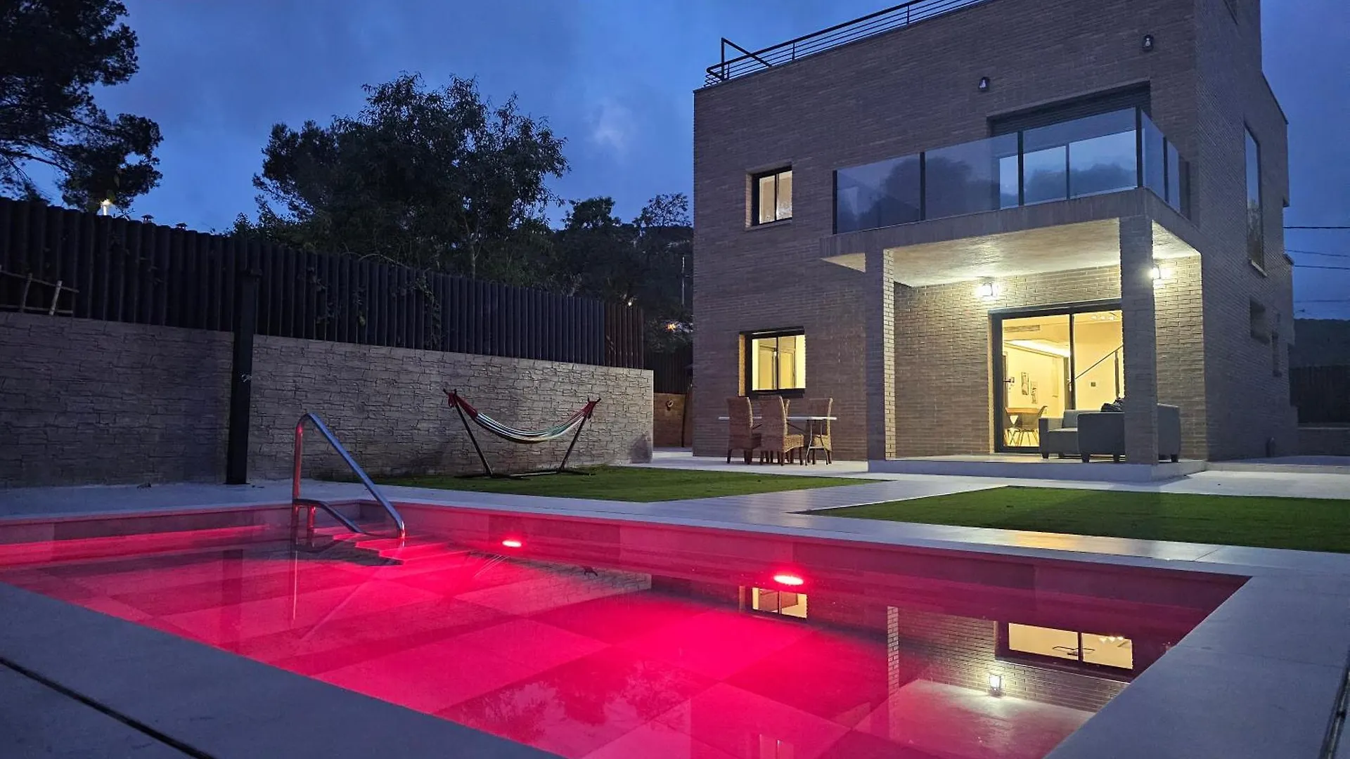 Villa Con Toque Lujoso Canyelles